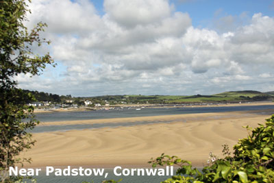Cottages in cornwall with hot tubs and swimming pools